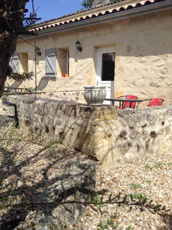 Chateau Nardou Saint-Sulpice-et-Cameyrac Room photo