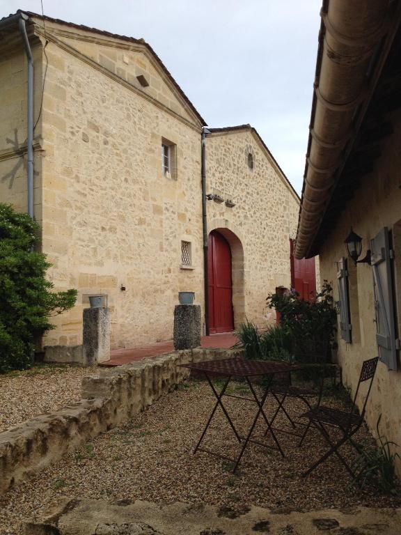 Chateau Nardou Saint-Sulpice-et-Cameyrac Room photo
